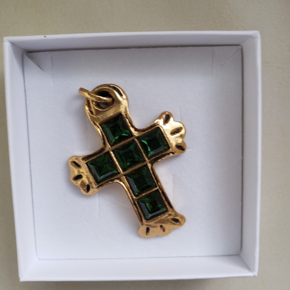 gold tone cross pendant faux amethyst 1.5"X2.5" English factory 💕